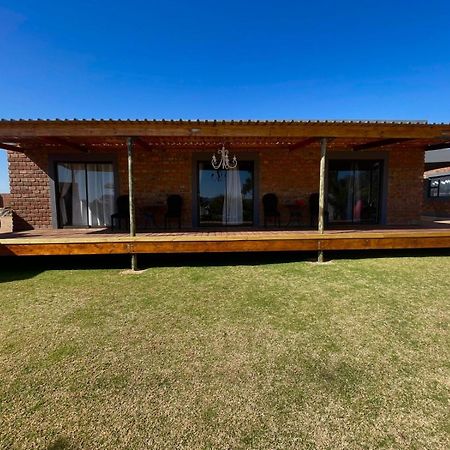 Eden Chalets Windhoek Buitenkant foto