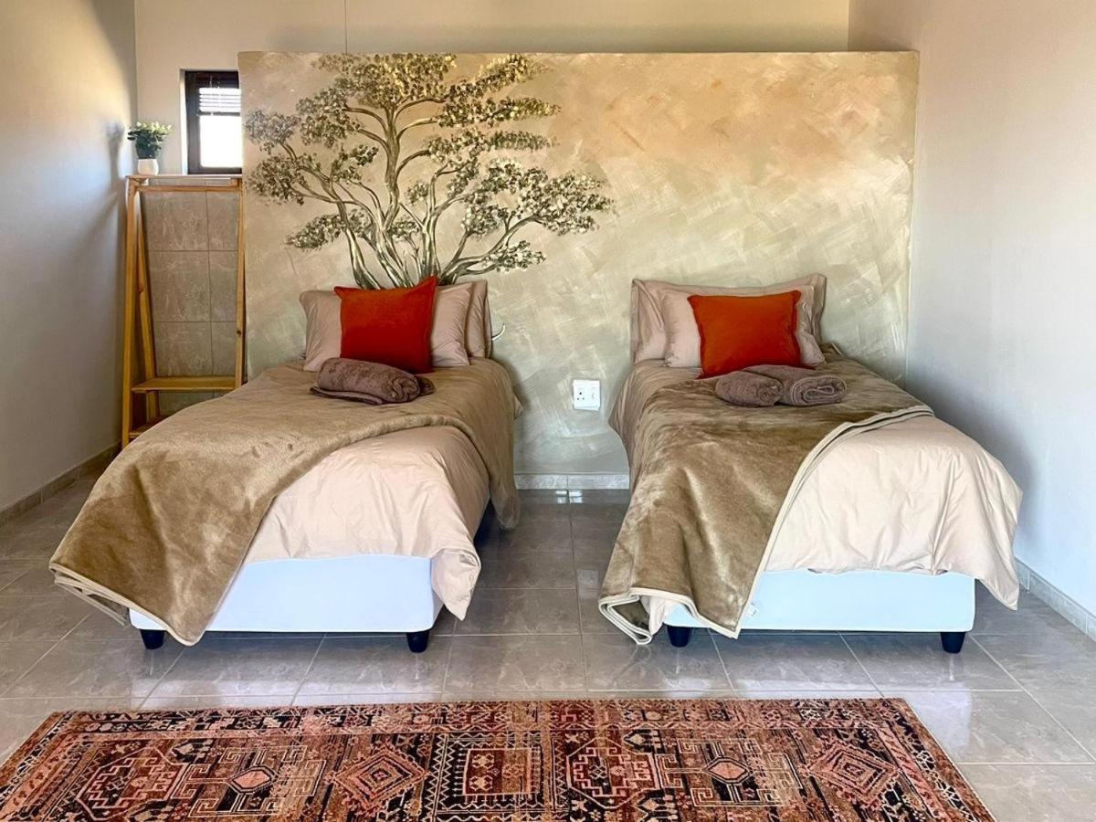 Eden Chalets Windhoek Kamer foto
