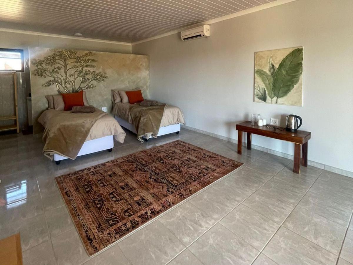 Eden Chalets Windhoek Kamer foto