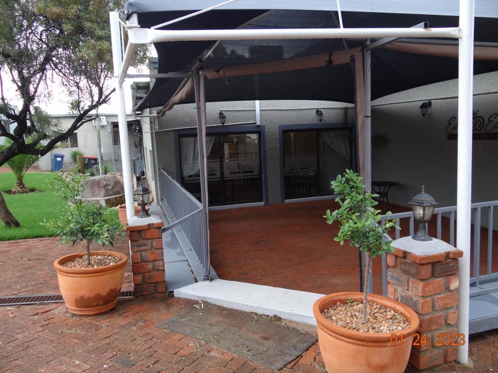 Eden Chalets Windhoek Buitenkant foto